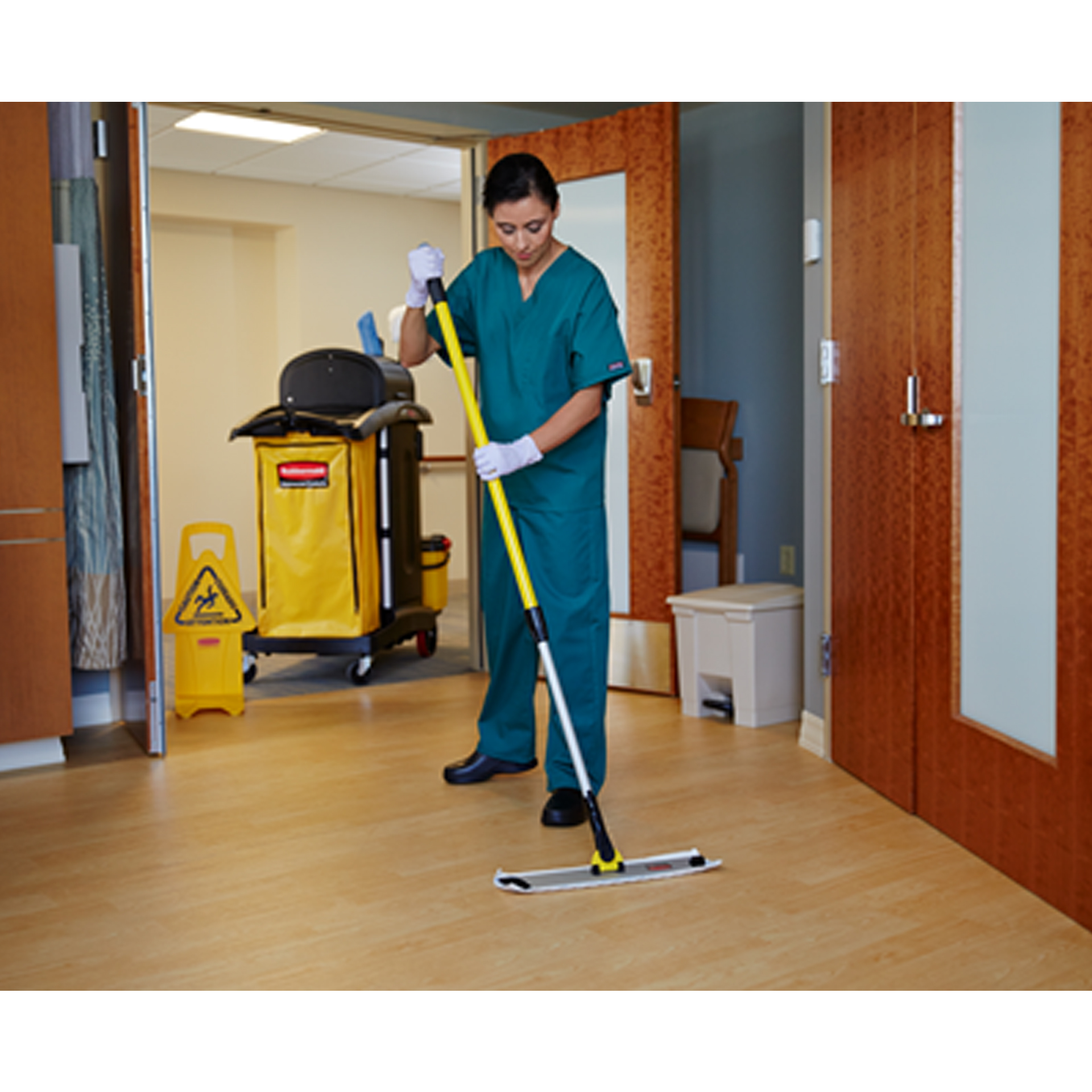 ด้านถู แบบสามารถปรับความยาวได้ 121.9 - 243.8 ซม.